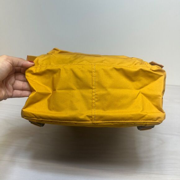 NWT FjallRaven Kanken Backpack Ochre Confetti Pattern 23510 main image 10
